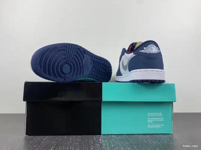 Rep Husky Midnight SB Low CJ7891-400 1 Navy Jordan 0508